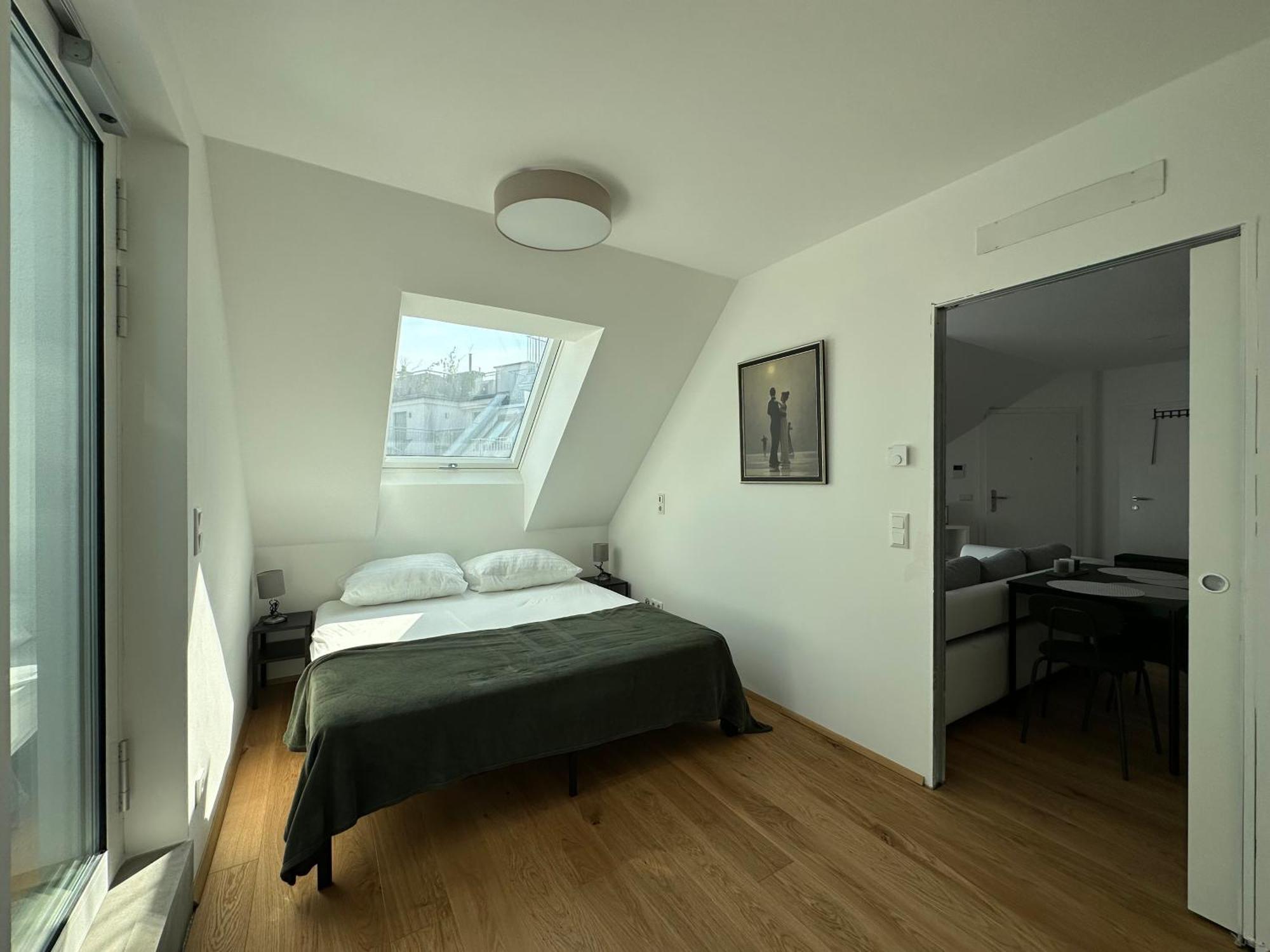 Feelhome-dachterrasse-4 Gaeste-wifi Appartement